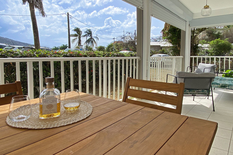 Location Martinique F2 anse à l'Ane Ti Kai nou trois ilet