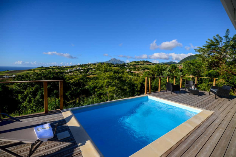 Location saisonnière martiniquque proche de la montagne pelée