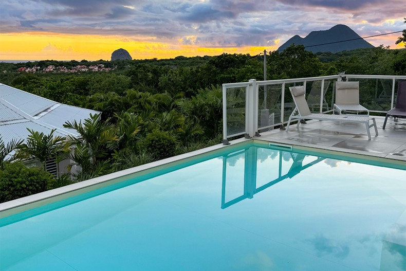 villa Martinique Diamant 3 ch piscine