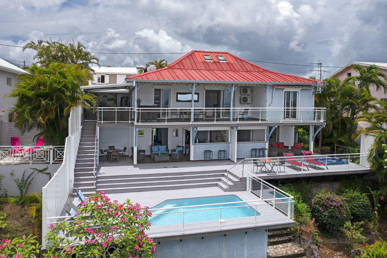 villa piscine et spa diamant