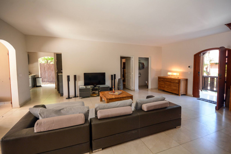 Le salon central villa laggon