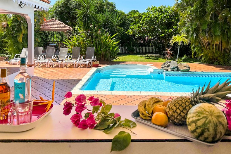 Sur le bar de la cuisine