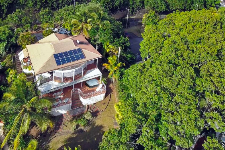 Location appartement F3 Schoelcher Vue Mer spa