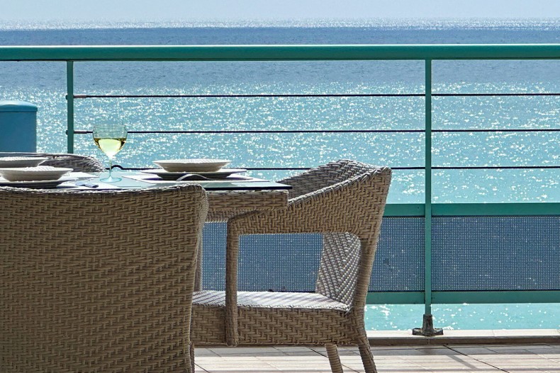 Location F4 le diaant vue mer