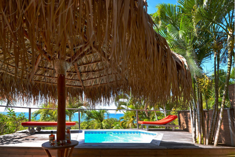 Vue Turquoise Parasol