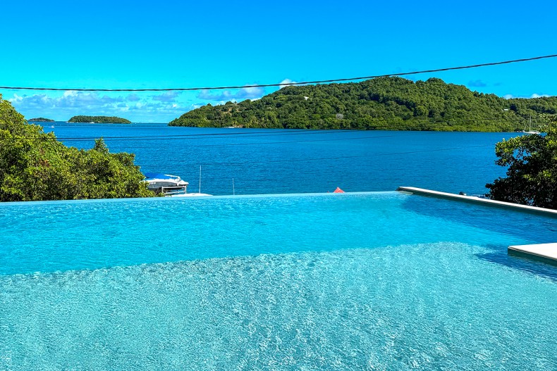 maison de luxe martinique piscine débordement