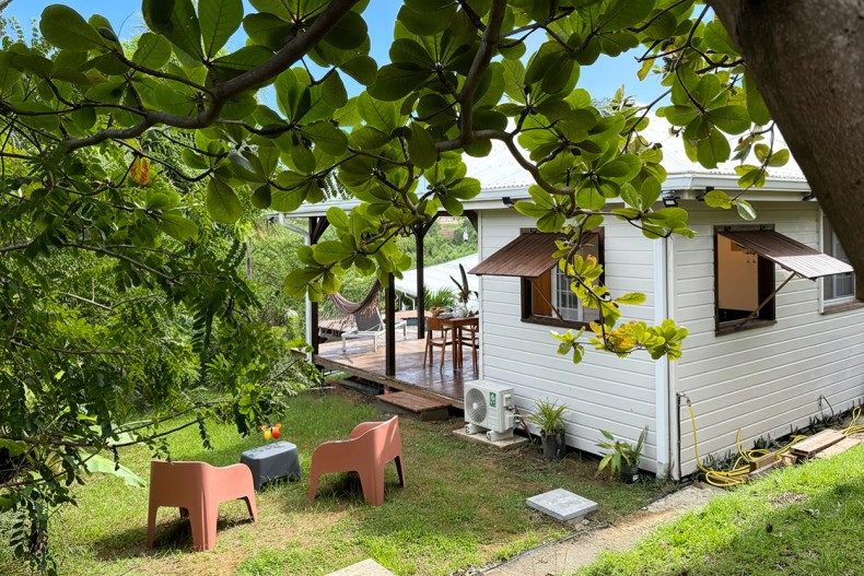 arrière dans la piscine Superbe bungalow du vauclin
