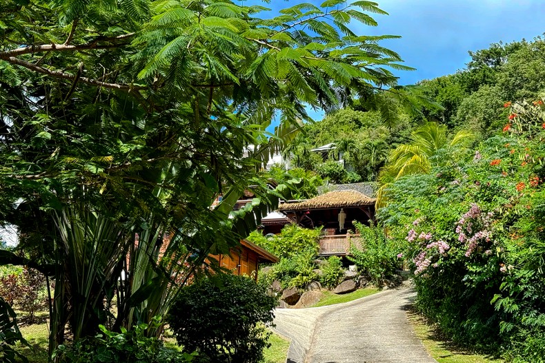 arrivée villa de la baie de grande Anse