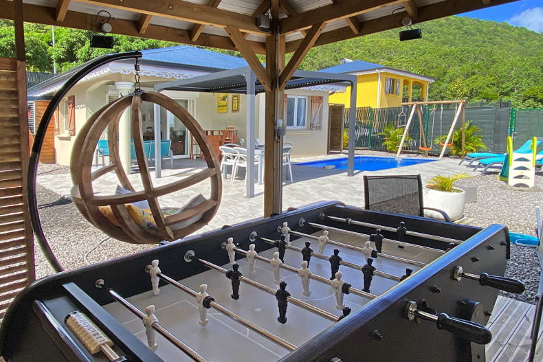 Petite maison sur les hauteurs des 3 ilets