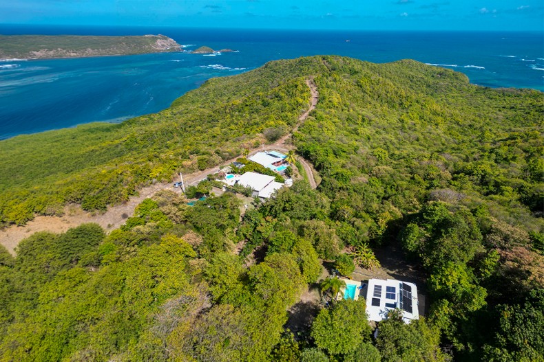 Villa bleu nature Tartane Martinique piscine baie du trésor