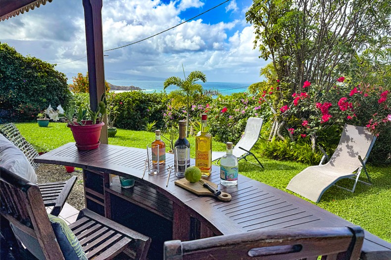 maison porte du surf martinique bar