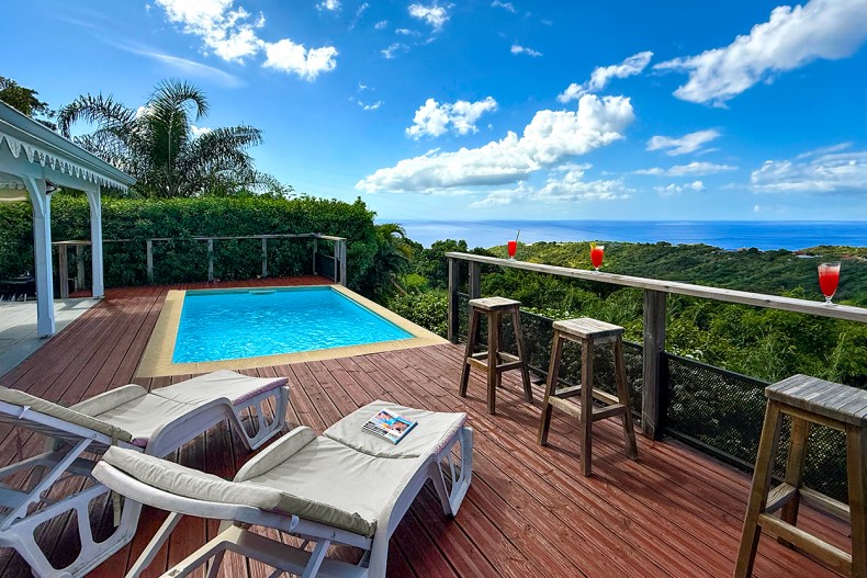 bungalow avec piscine le Carbet