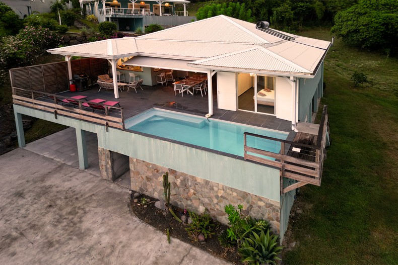 location Villa-Martinique-Diamant 12 pers