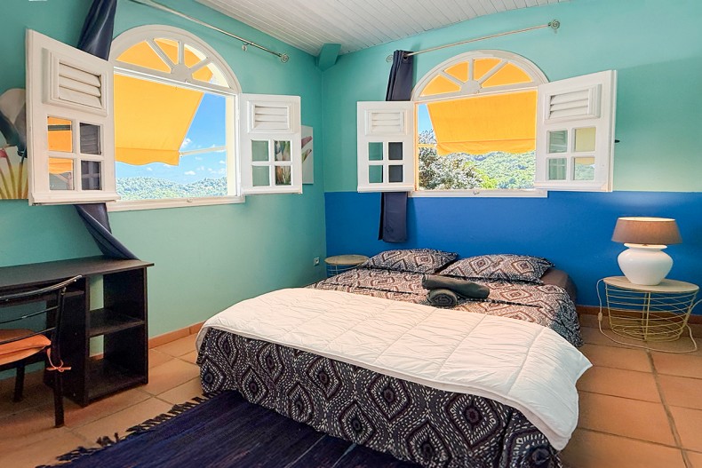 Ch2 Location ANSE à l'ANE Martinique Haut de villa F4