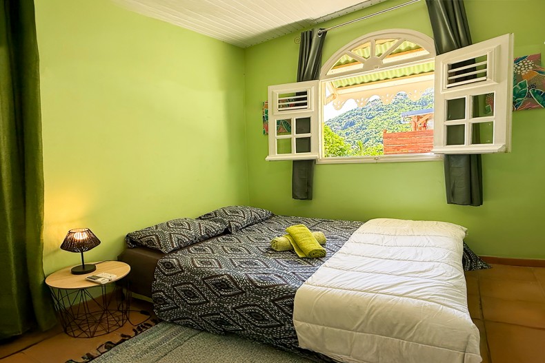 Location ANSE à l'ANE Martinique Haut de villa F4