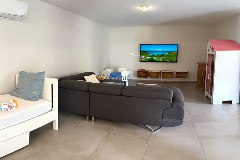 coin TV Villa Martinique Diamant 13 pers