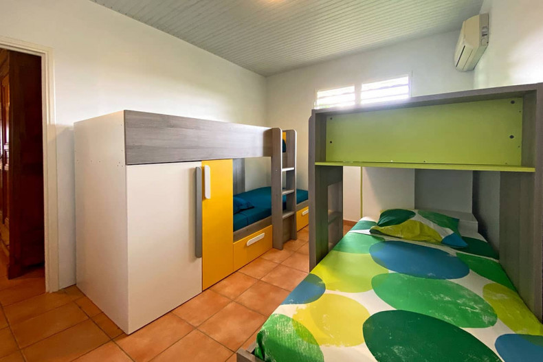 Chambre enfants 4 couchages