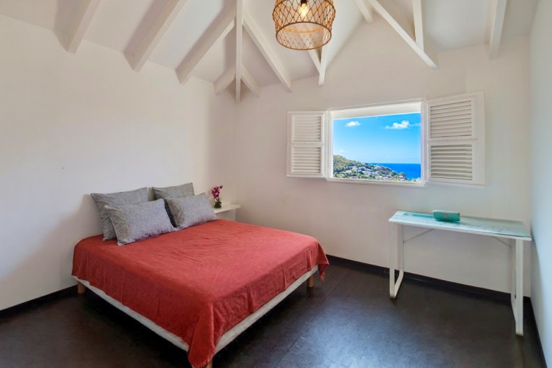 location belle villa de l anse  a l ane piscine et spa