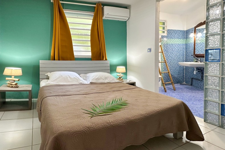 Villa blanc Bleu Trois ilets Ch PMR