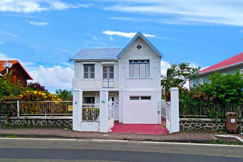 Location villa bord de mer la Caraibe diamant