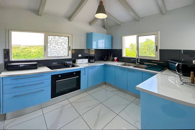 Maison le françois location martinique piscine vue mer