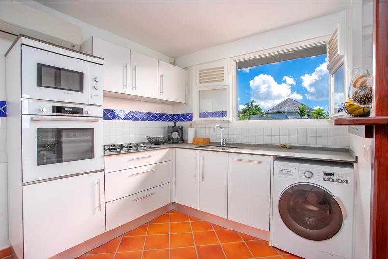 cuisine Location villa de luxe la CREOLE Martinique Trois Ilets piscine