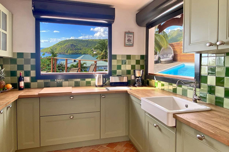 Location magnifique villa Anses d arlet Martinique cuisine