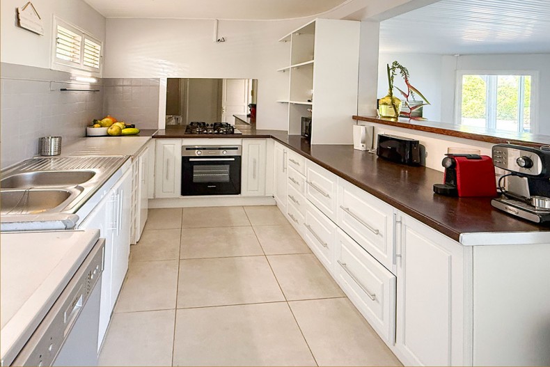 cuisine Villa Martinique Toits bleus atlantique