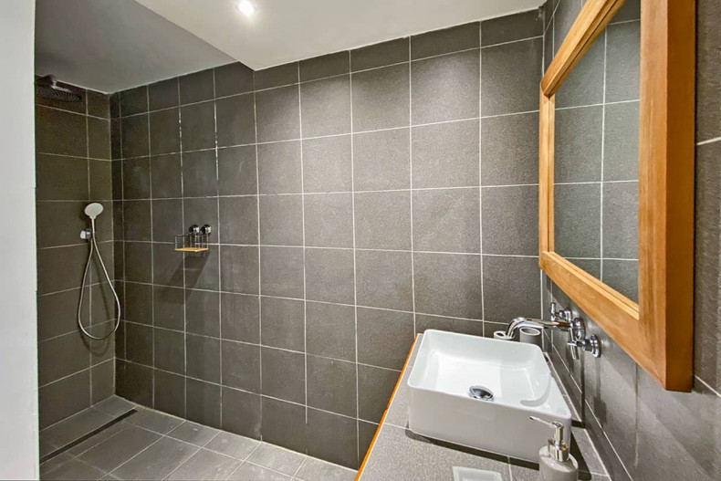 douche de la chambre 5