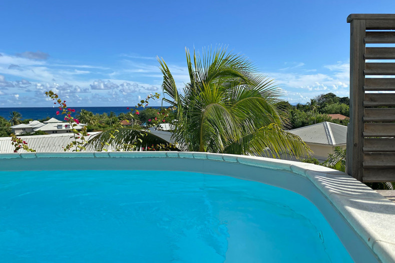 Location 2 pax  piscine le Diamant