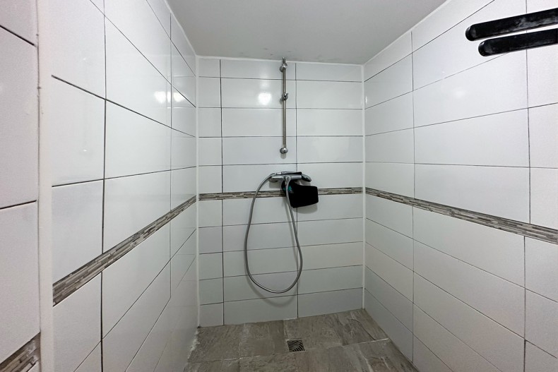 Location villa 6 ch Martinique piscine le vauclin douche