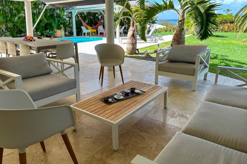 Location Grande Belle Villa familiale de luxe Cap Est Martinique Piscine Vue Mer