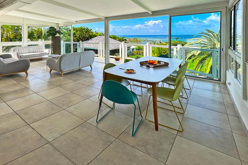 Location Grande Belle Villa familiale de luxe Cap Est Martinique Piscine Vue Mer