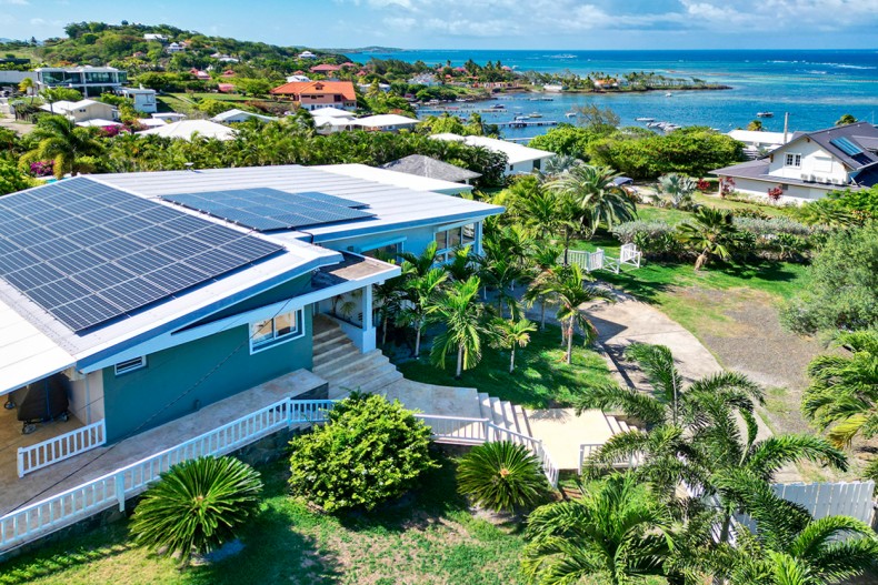 grande belle villa de luxe Familiale martinique vue mer piscine