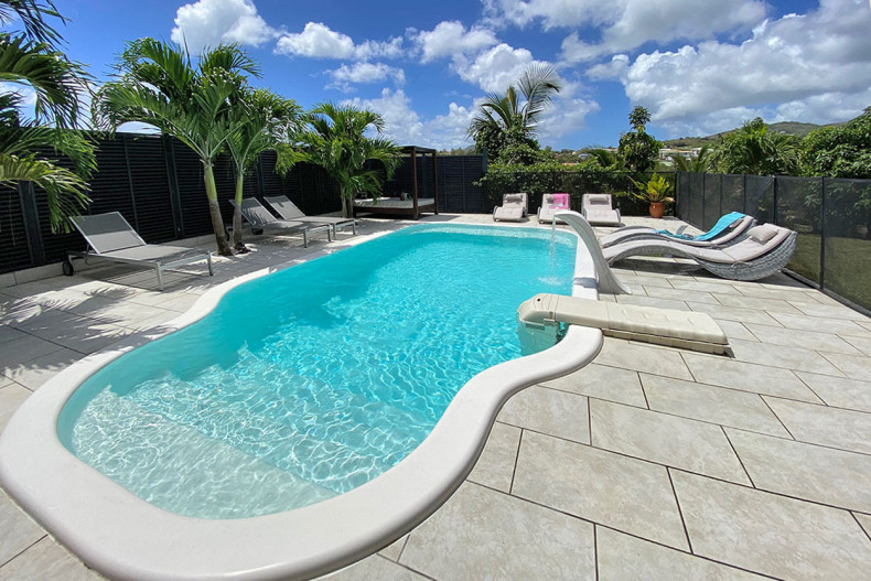 Belle grande villa le diamant 6 ch Piscine