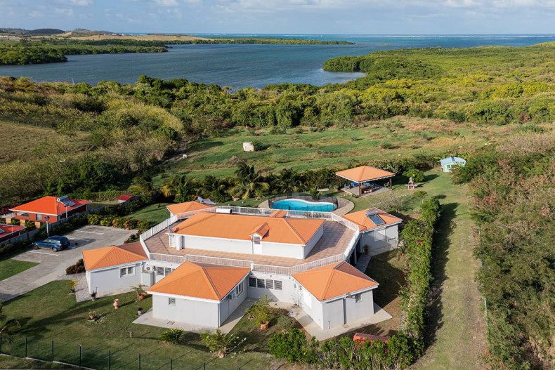 grande villa de luxe Martinique Pomme Cannelle