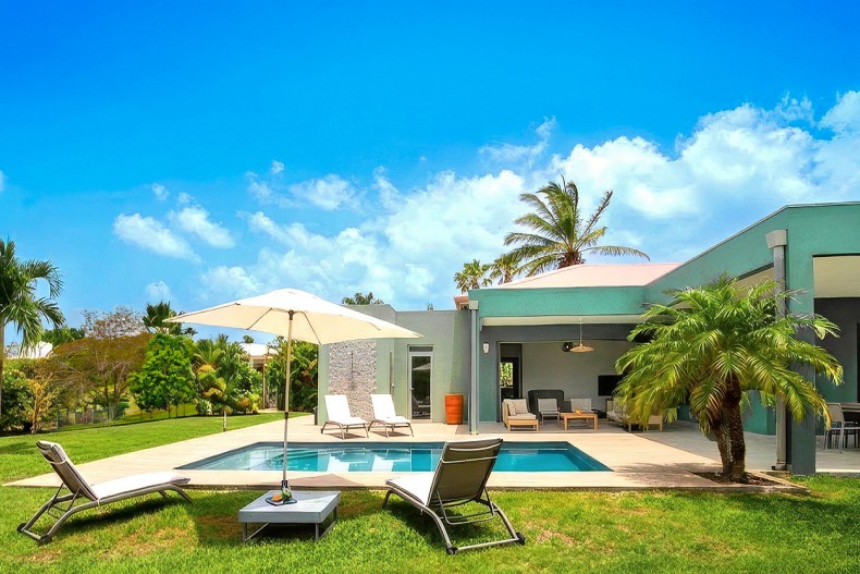 Villa moderne trois ilets Martinique