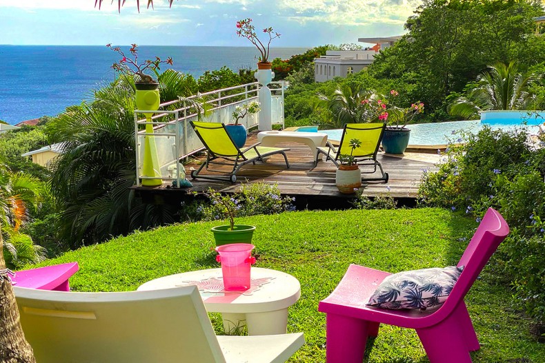 Vue Caraïbes + studio Martinique