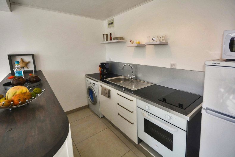 Le bar et la cuisine