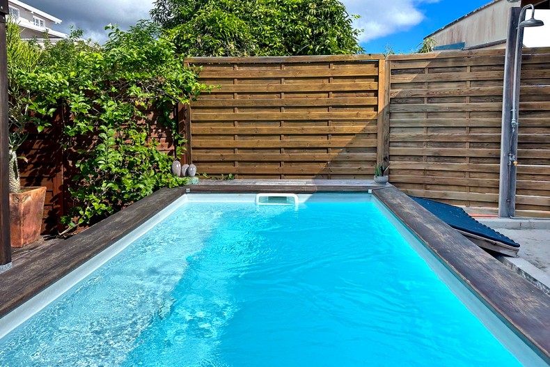 La piscine sur le toit Dimant Martinique