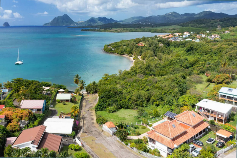 Plage Anse Mabouya Plaisir