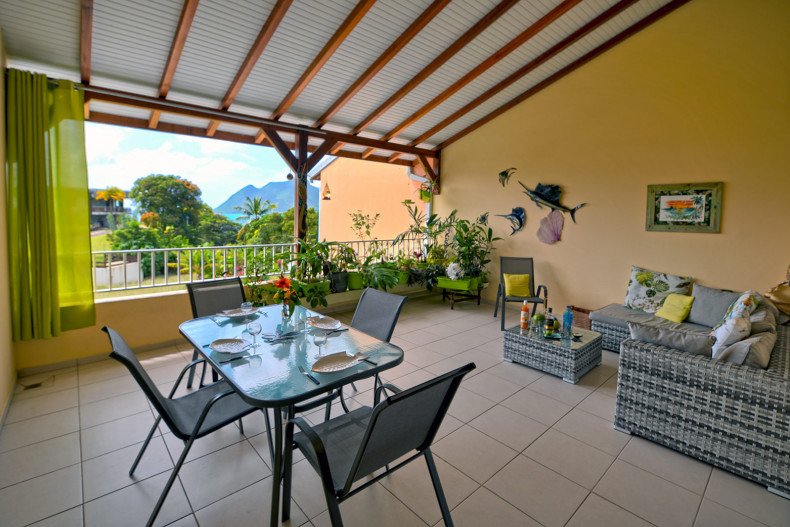 Location joli T3 climatisé vue sur mer diamant