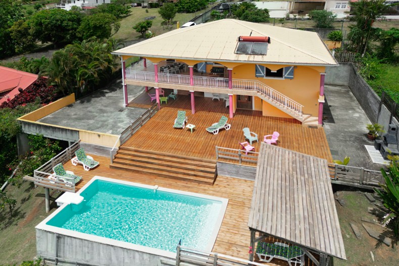 location-villa-14-personnes-Martinique-riviere-sallee