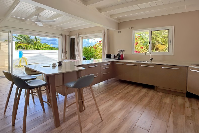location villa le Lamentin Martinique cuisine