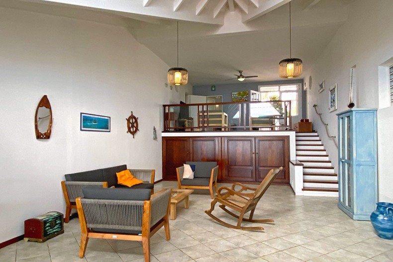 Villa Pointe Cap Est escalier