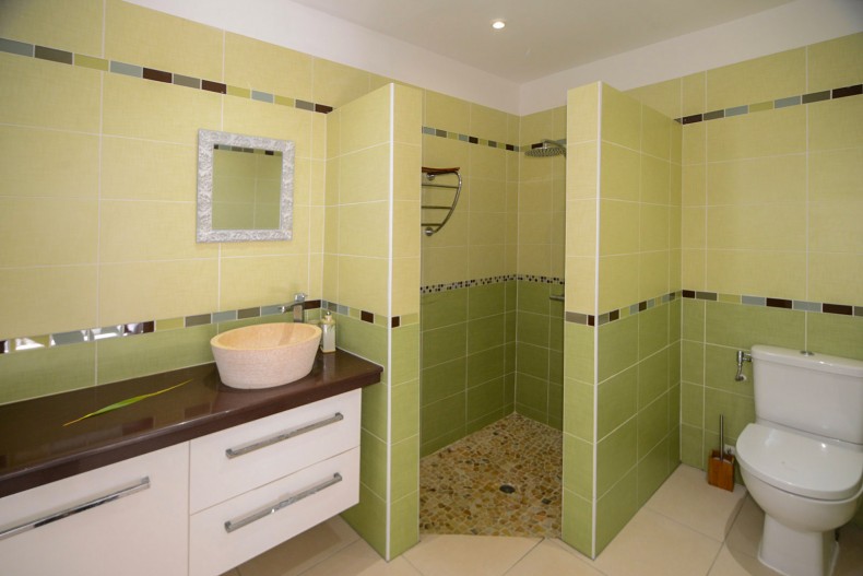 Villa Pointe Cap Est sde Ch 3