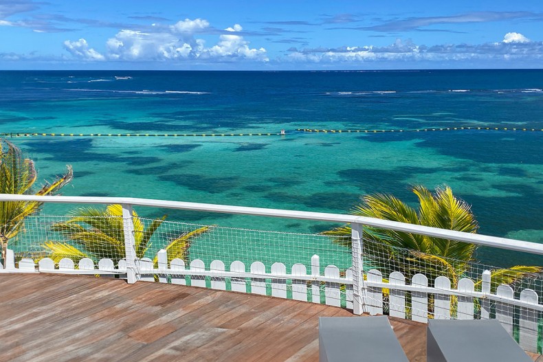 Villa Pointe Cap Est turquoise