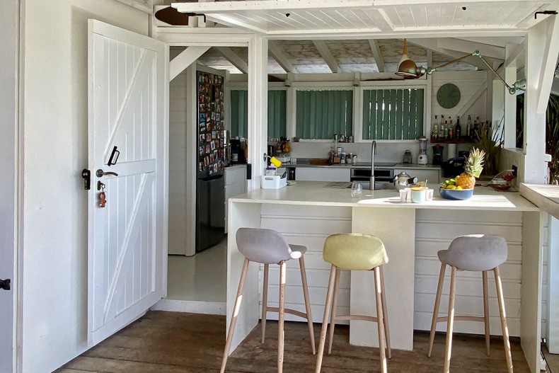 LOCATION MAISON TARTANE  cuisine bar