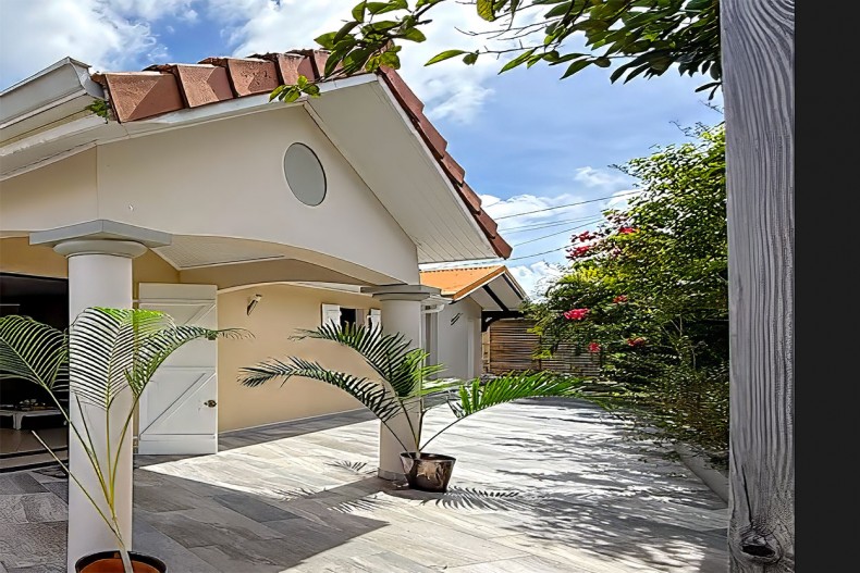 Mytoenne petite villa 4 etoiles Sainte Luce