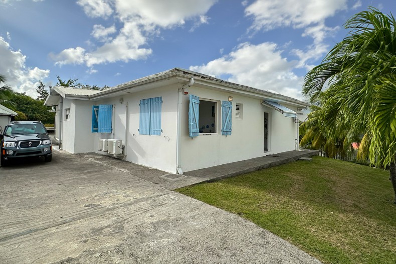 Location maison Sainte-Anne Tweety prking